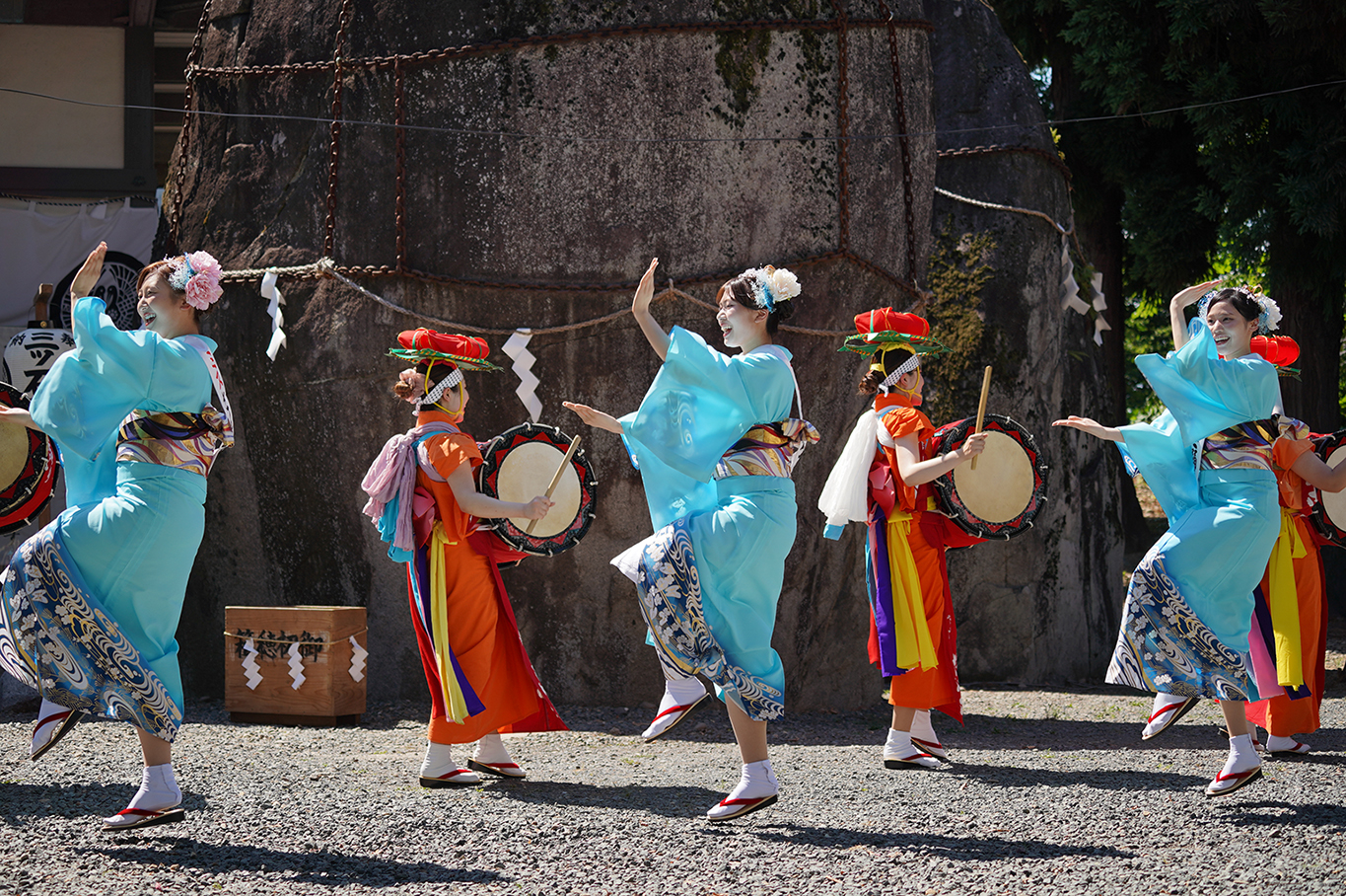 ミスさんさ踊りのお披露目 三ツ石神社で奉納演舞 | 岩手・盛岡の観光